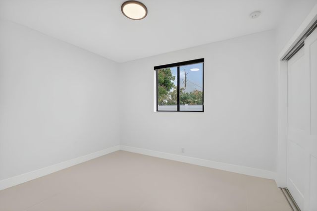 504 Flotilla Road, North Palm Beach, FL 33408