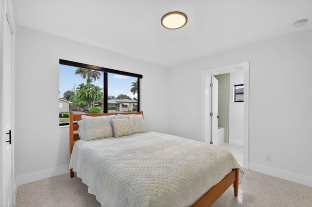 504 Flotilla Road, North Palm Beach, FL 33408