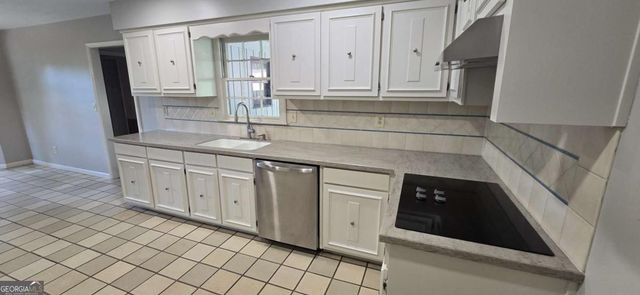 3325 N Quay Drive, Columbus, GA 31909