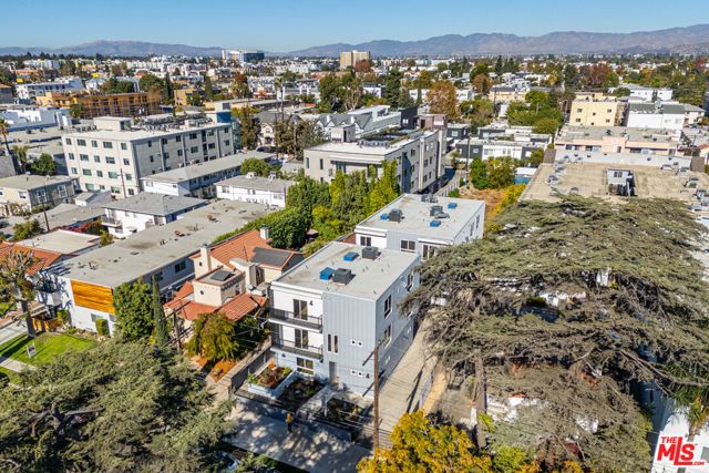 10801 Kling Street, Toluca Lake (los Angeles), CA 91602