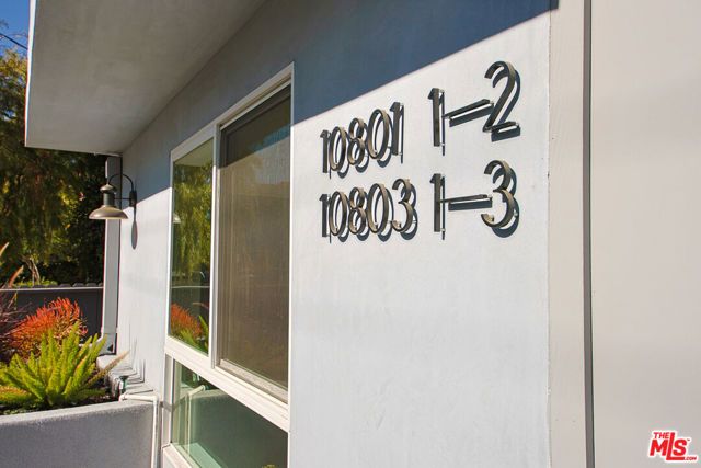 10801 Kling Street, Toluca Lake (los Angeles), CA 91602