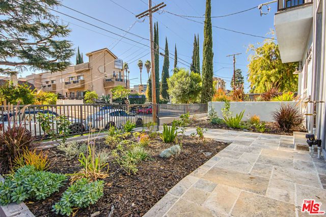 10801 Kling Street, Toluca Lake (los Angeles), CA 91602