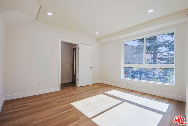 10801 Kling Street, Toluca Lake (los Angeles), CA 91602