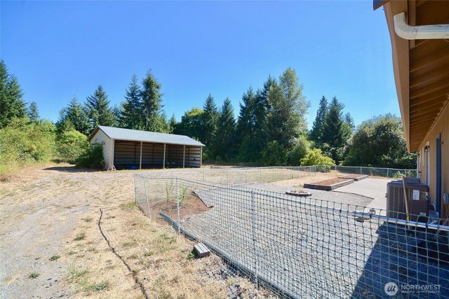 14638 Lawrence Lake Road SE, Yelm, WA 98597