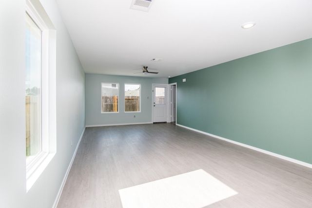 2614 Rain Quail Court, Conroe, TX 77306