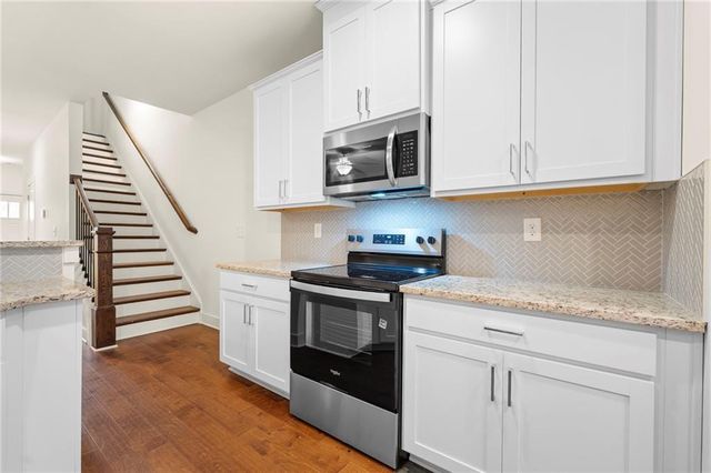 1833 Edgehill Drive, Lithonia, GA 30058