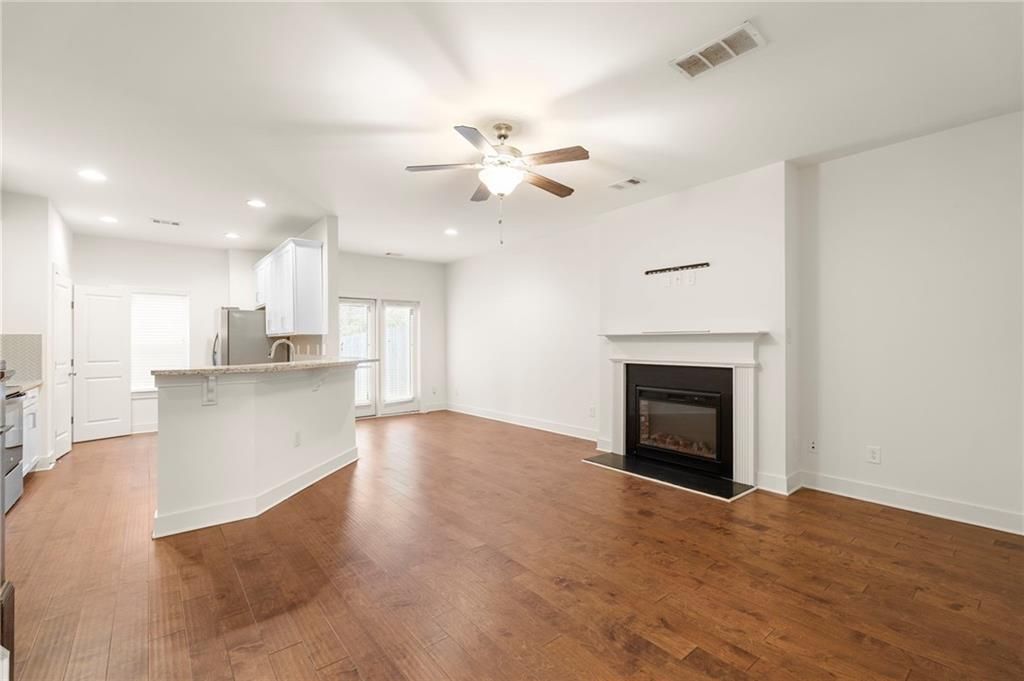 1833 Edgehill Drive, Lithonia, GA 30058