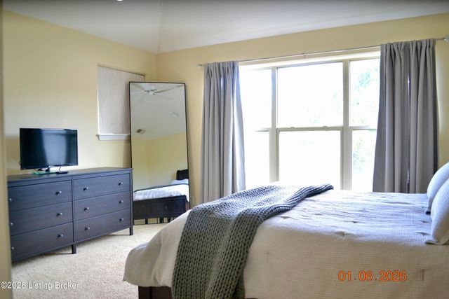 347 Kenilworth Rd, Louisville, KY 40206