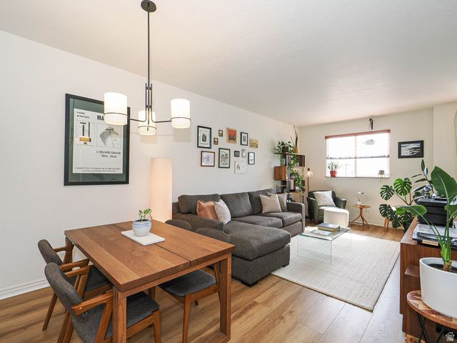 8292 S BELLINGHAM DR, Sandy, UT 84070