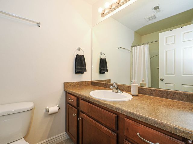 8292 S BELLINGHAM DR, Sandy, UT 84070