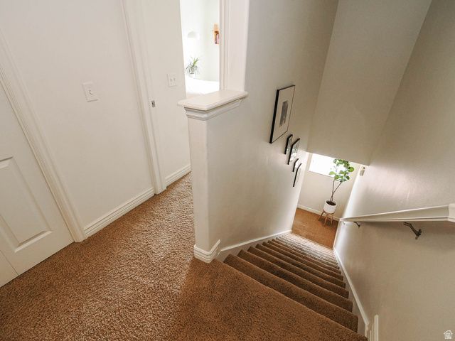 8292 S BELLINGHAM DR, Sandy, UT 84070