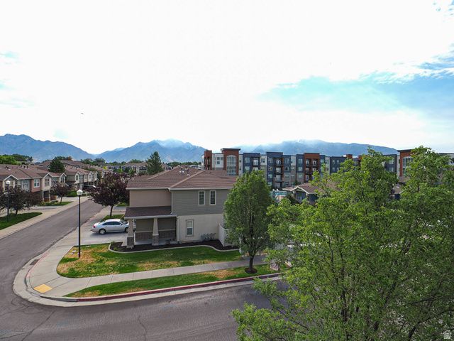 8292 S BELLINGHAM DR, Sandy, UT 84070