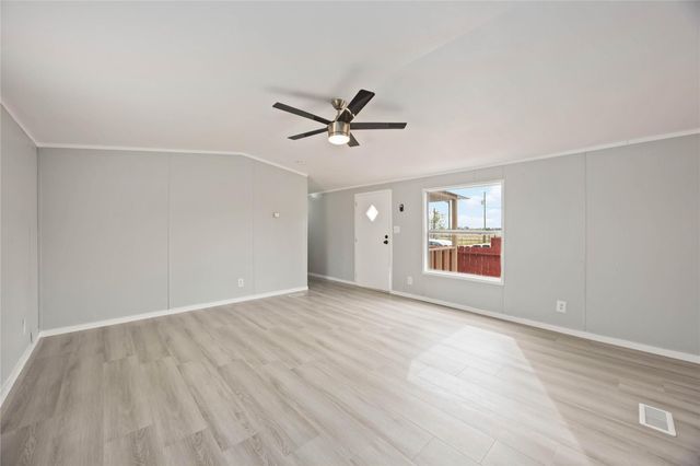 3001 Fm 360 Unit B Road, Rosenberg, TX 77471