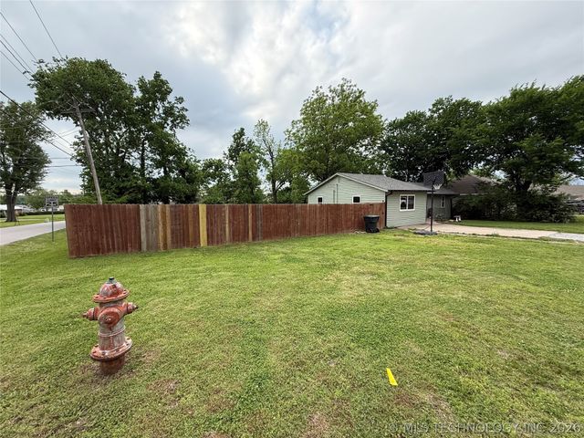 629 S Florence Avenue, Claremore, OK 74017