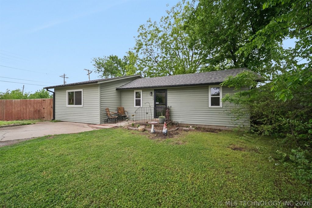 629 S Florence Avenue, Claremore, OK 74017