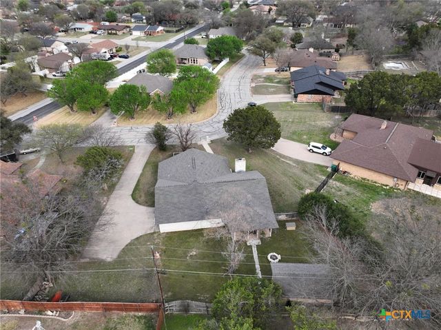 1702 Possum Trail, Harker Heights, TX 76548