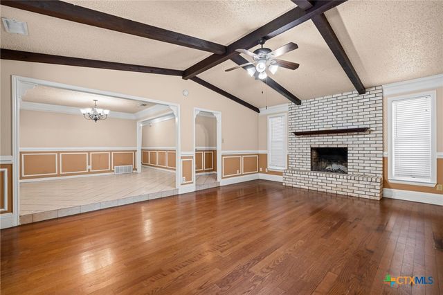 1702 Possum Trail, Harker Heights, TX 76548