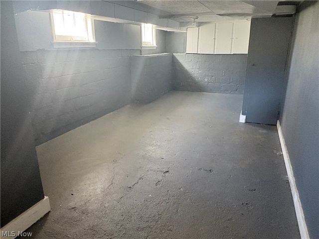 6303 Gilbert Avenue, Parma, OH 44129