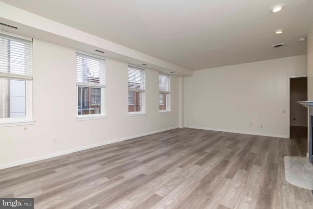 102-22 CHURCH ST #409, Philadelphia, PA 19106