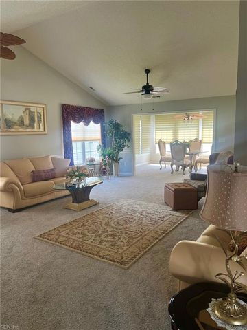 2002 Gunston DR, Suffolk, VA 23435