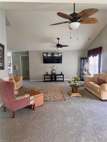 2002 Gunston DR, Suffolk, VA 23435