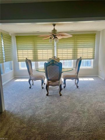 2002 Gunston DR, Suffolk, VA 23435