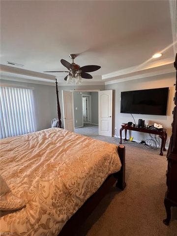 2002 Gunston DR, Suffolk, VA 23435