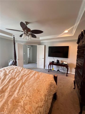 2002 Gunston DR, Suffolk, VA 23435