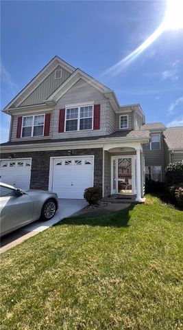 2002 Gunston DR, Suffolk, VA 23435