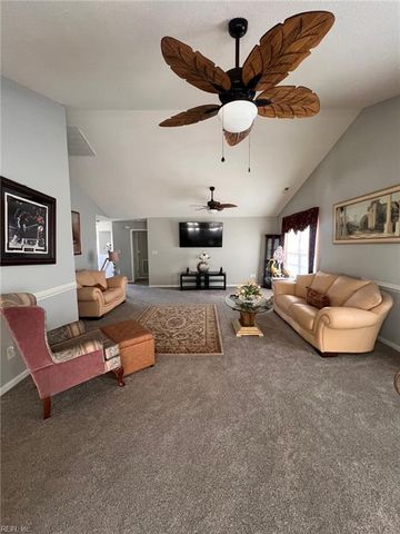 2002 Gunston DR, Suffolk, VA 23435