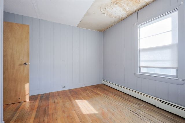 33 Blaine St, Malden, MA 02148