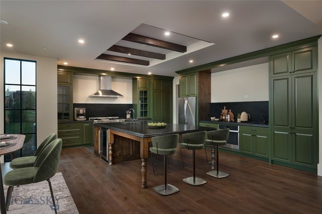 657 Hyalite View Drive, Bozeman, MT 59718