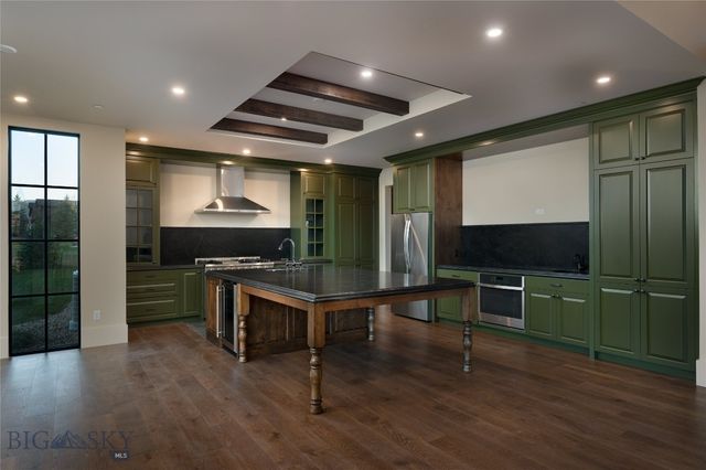 657 Hyalite View Drive, Bozeman, MT 59718