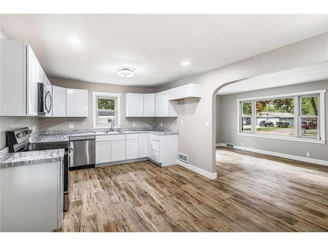 3161 Venus Avenue, Eau Claire, WI 54703