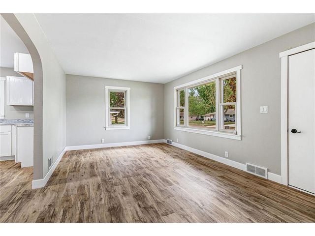 3161 Venus Avenue, Eau Claire, WI 54703
