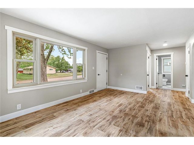 3161 Venus Avenue, Eau Claire, WI 54703