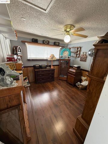 2821 Ponderosa Drive, Concord, CA 94520
