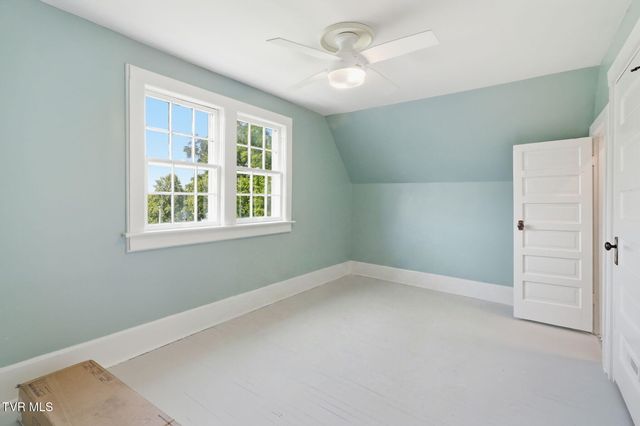 809 Yadkin Street, Kingsport, TN 37660