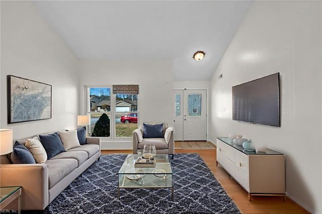 9 Overlook CT, Hampton, VA 23669