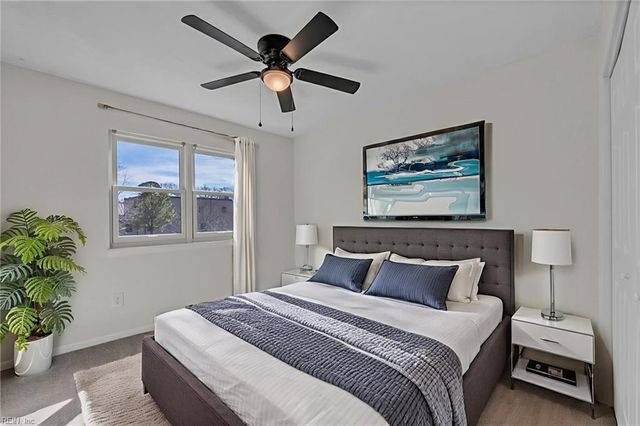 9 Overlook CT, Hampton, VA 23669