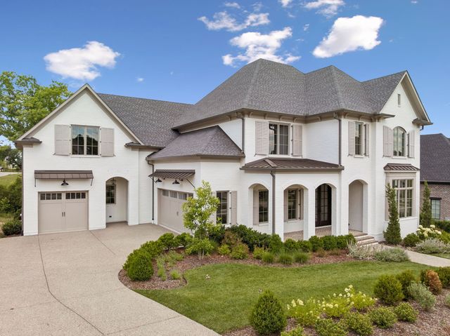 9314 Double Run Ct, College Grove, TN 37046