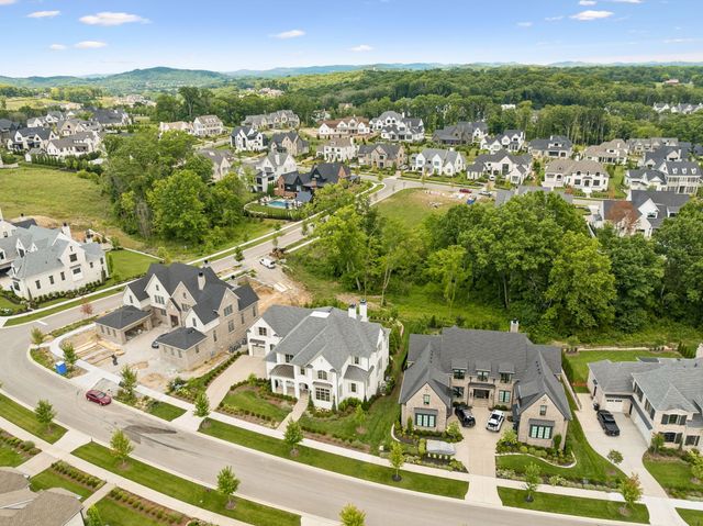 9314 Double Run Ct, College Grove, TN 37046