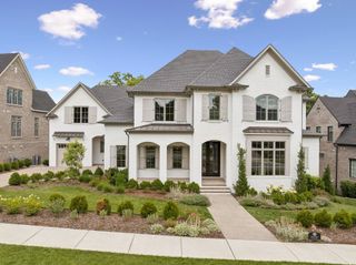 9314 Double Run Ct, College Grove, TN 37046