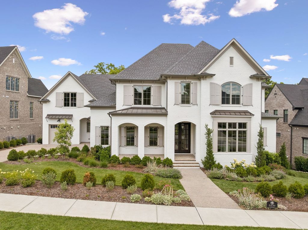 9314 Double Run Ct, College Grove, TN 37046