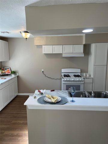 17210 Woodburn Drive, Houston, TX 77049