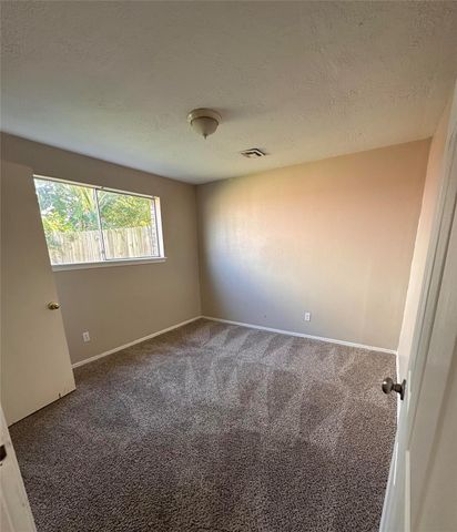 17210 Woodburn Drive, Houston, TX 77049