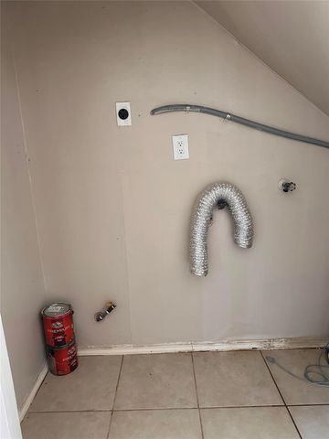 17210 Woodburn Drive, Houston, TX 77049