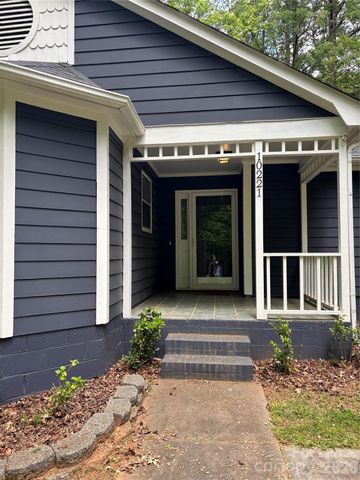 10221 Grand Junction Road, Mint Hill, NC 28227