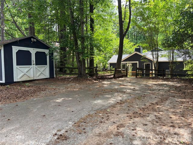 10221 Grand Junction Road, Mint Hill, NC 28227