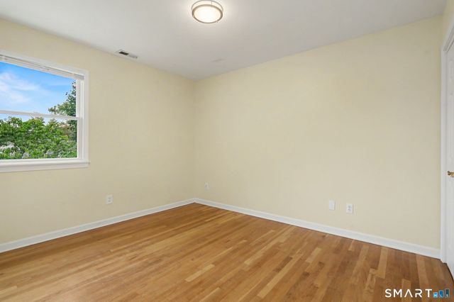 211 Hunyadi Avenue, Fairfield, CT 06824